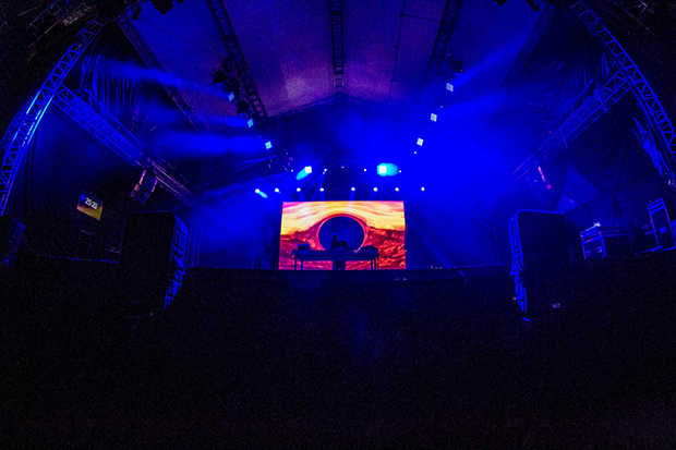 Nicola Cruz, Nicolá Cruz, nicola cruz, Festival Estéreo Picnic, Estéreo Picnic 2016, festival estéreo picnic 2016, electrónica, andes step, electrónica Ecuador, Electro Roots