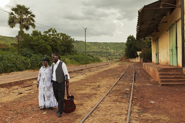 Amadou & Mariam Radio COCOA