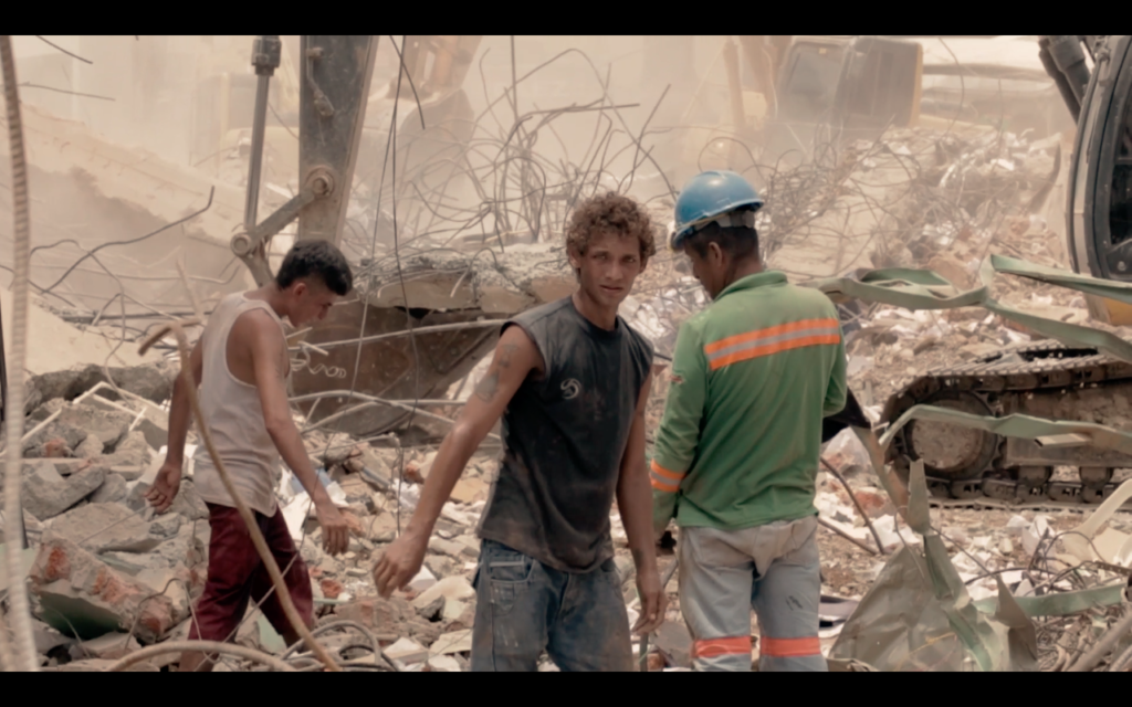 52 Segundos Documental, Terremoto Manabí, Terremoto Ecuador, Javier Andrade, Radio COCOA